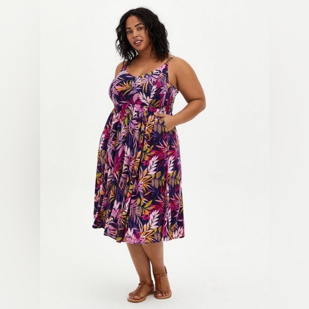 Torrid Navy Blue Tropical Midi Lenny Smocked Bodice Dress - Size 30 (6)